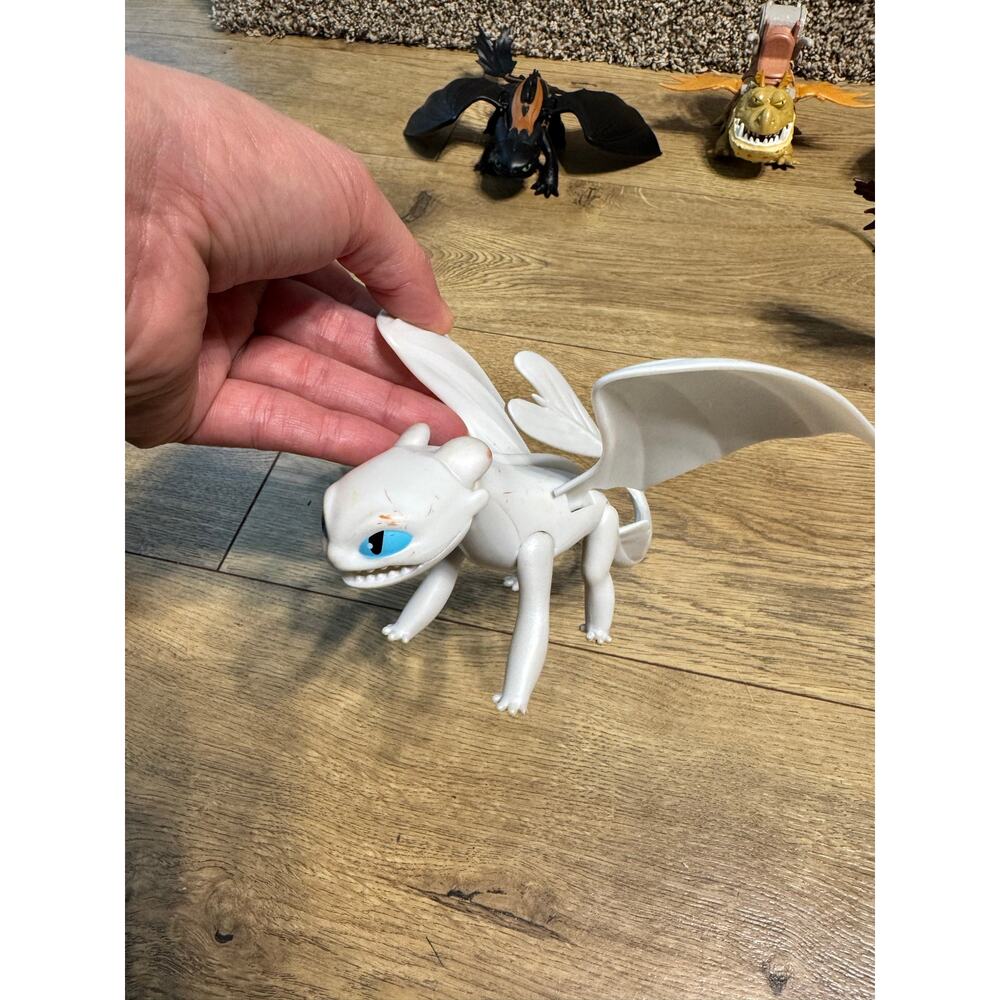 2018-2019 How to Train Your Dragon action figures - lot of 10 - Picture 5 of 11